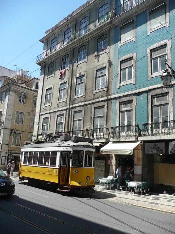 Отель Pensao Prata Лиссабон Экстерьер фото